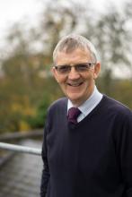 Dr Rod  Lynch
